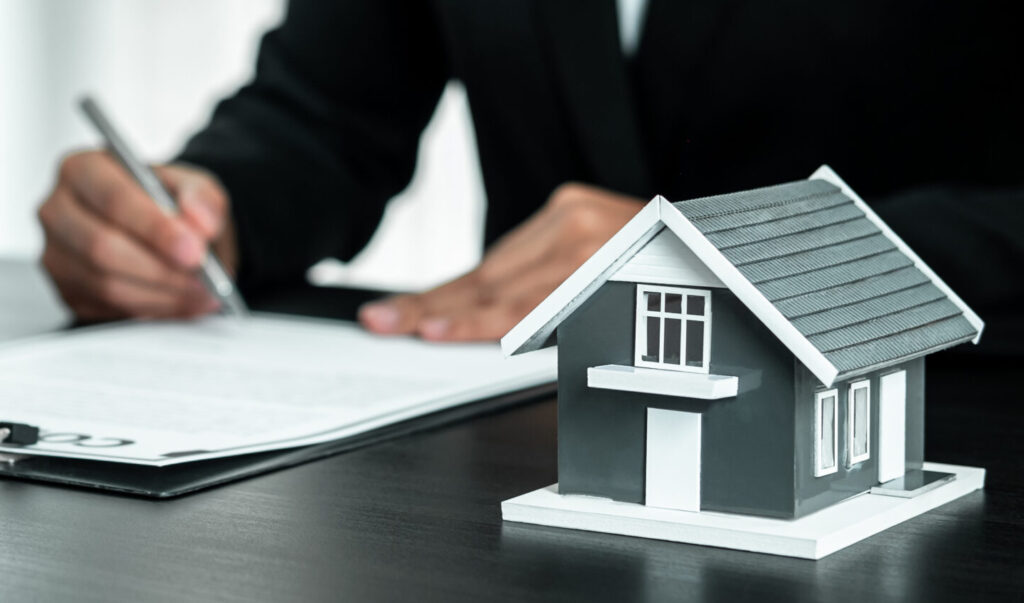 This is a blog about getting a yearly home insurance quote.